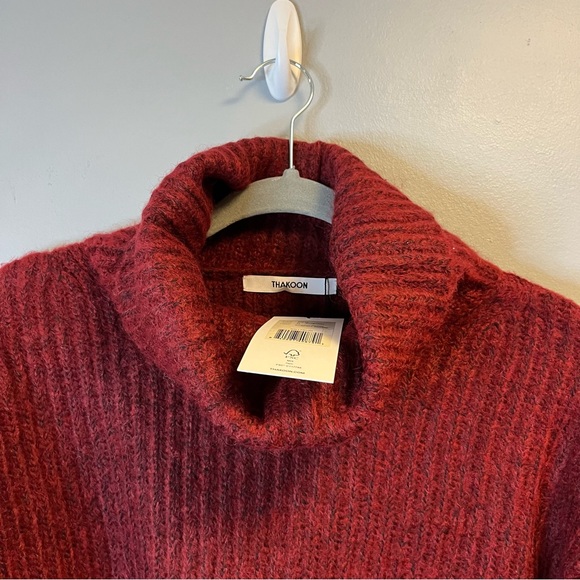 Thakoon Sweater Burgundy Red Cropped Ribbed Turtleneck Knit Sz M NWT - Picture 3 of 12